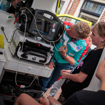 11 Ambulancezorg 2025 Weekenschool LWD Marieke Balk Fotografie